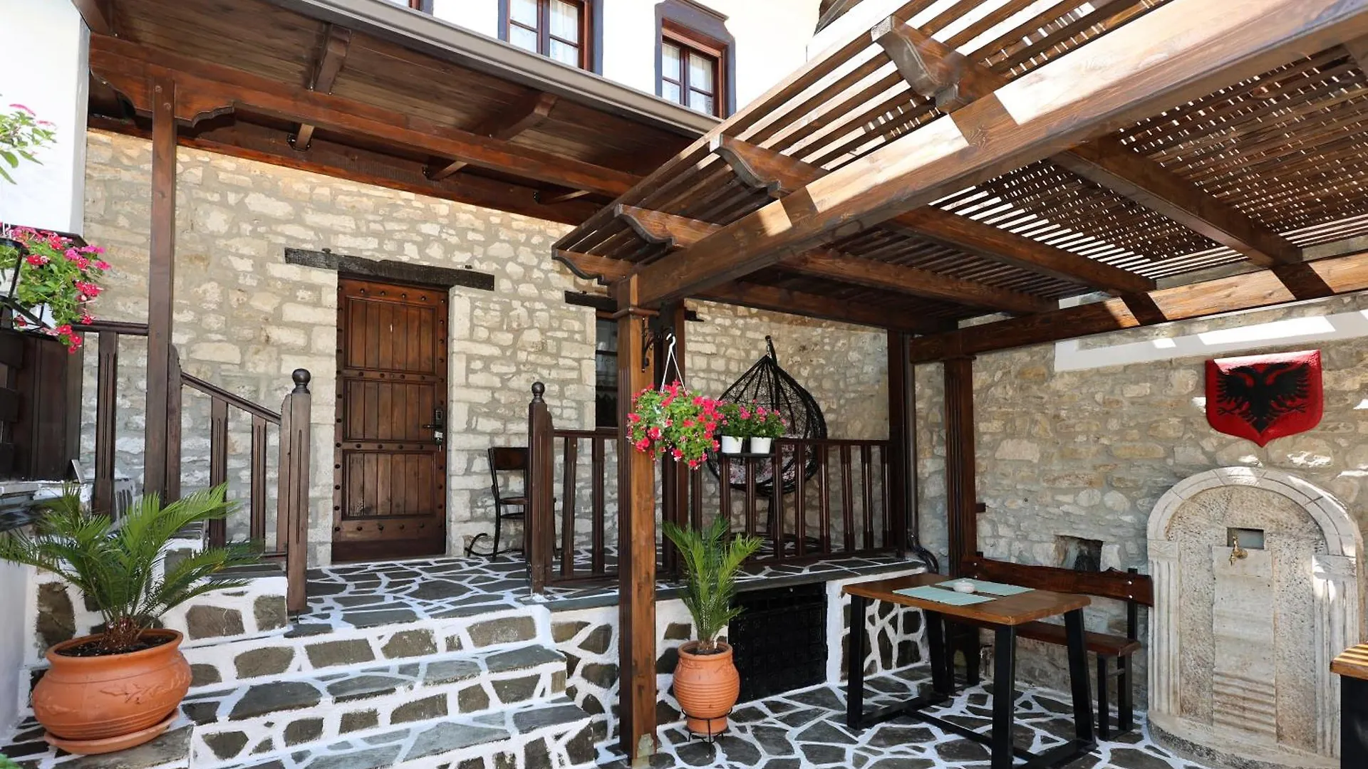 Ador Boutique Hotel Berat