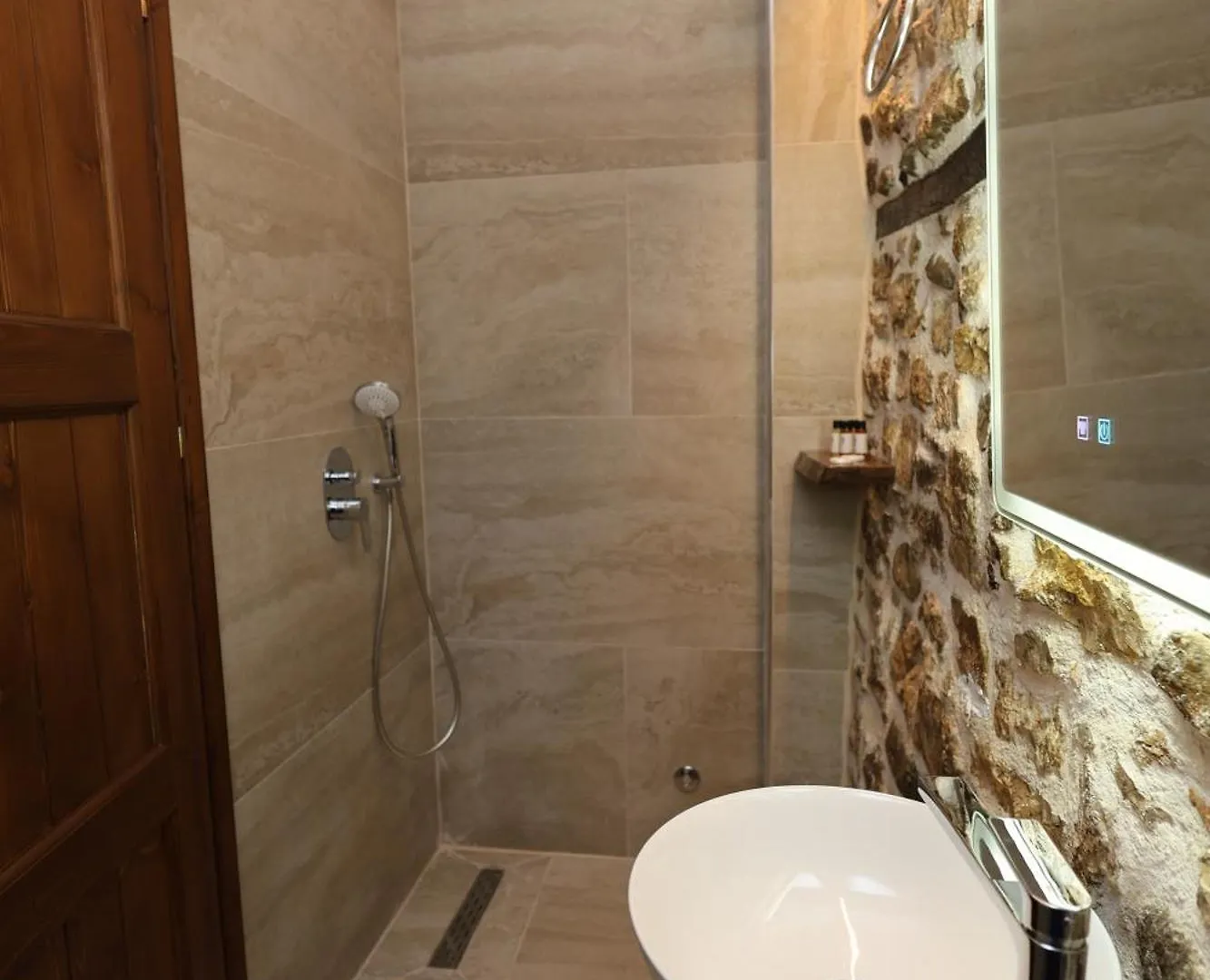Ador Boutique Hotel Berat