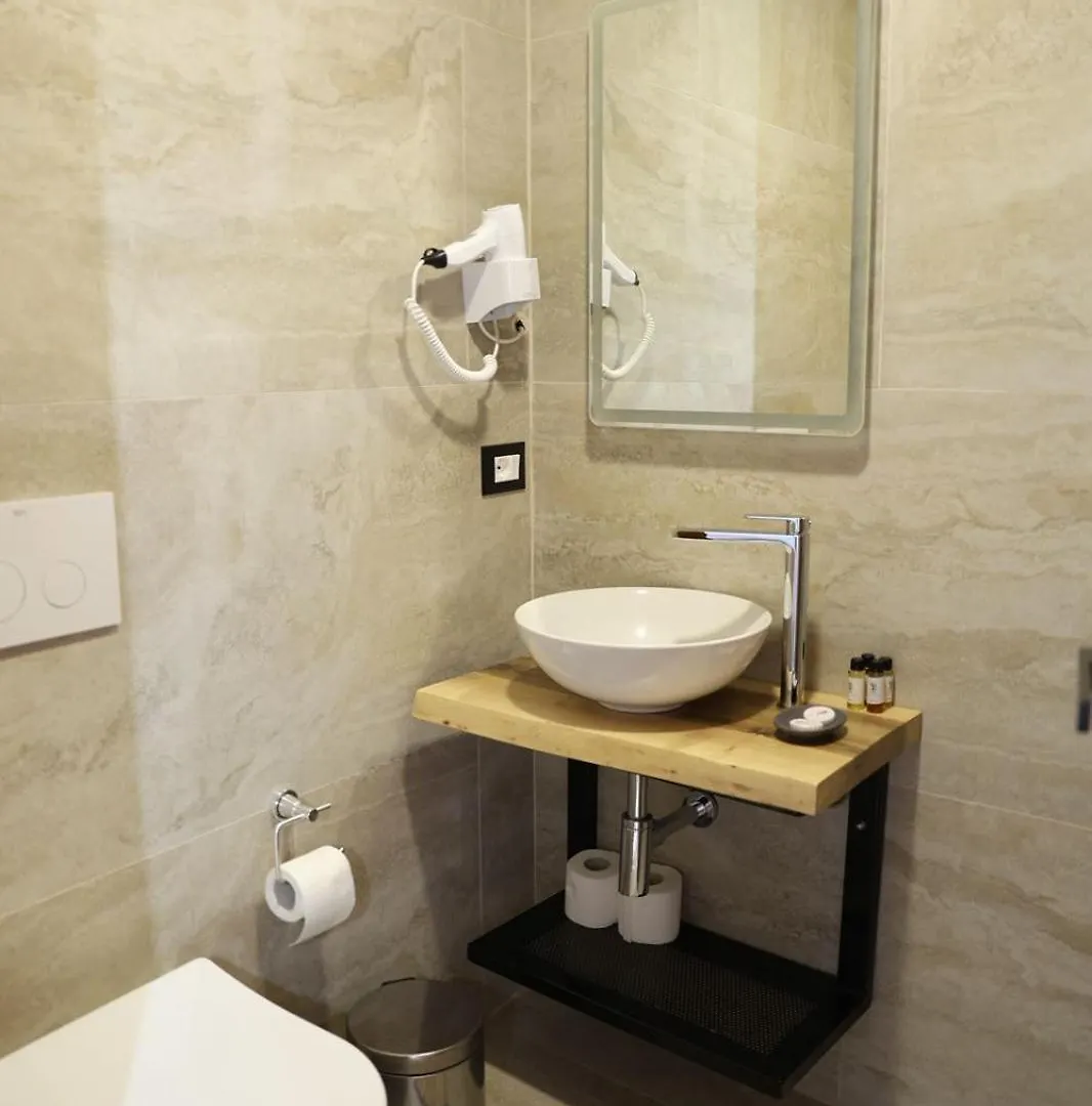 Ador Boutique Hotel Berat